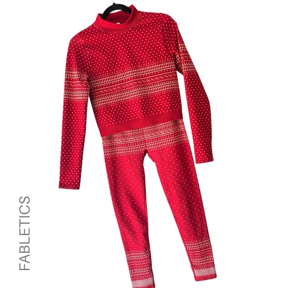 FABLETICS | NWOT FAIR ISLE HOLLY SET HIGH WAIST SEAMLESS LEGGINGS & TOP | MEDIUM - Picture 1 of 16